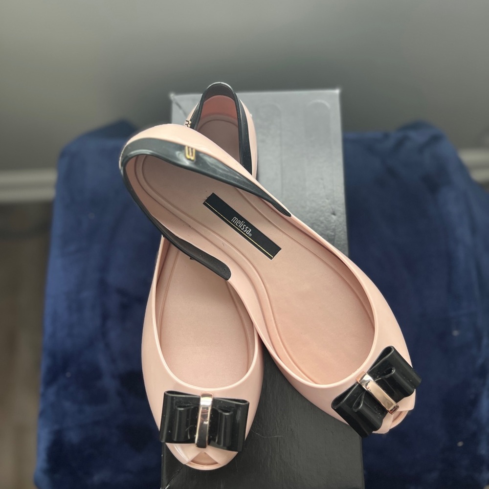 Melissa Blow flats